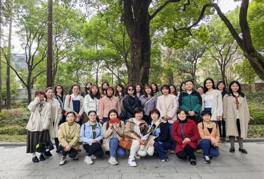 169286012618534871bt.jpg 169286012618534871bt.jpg